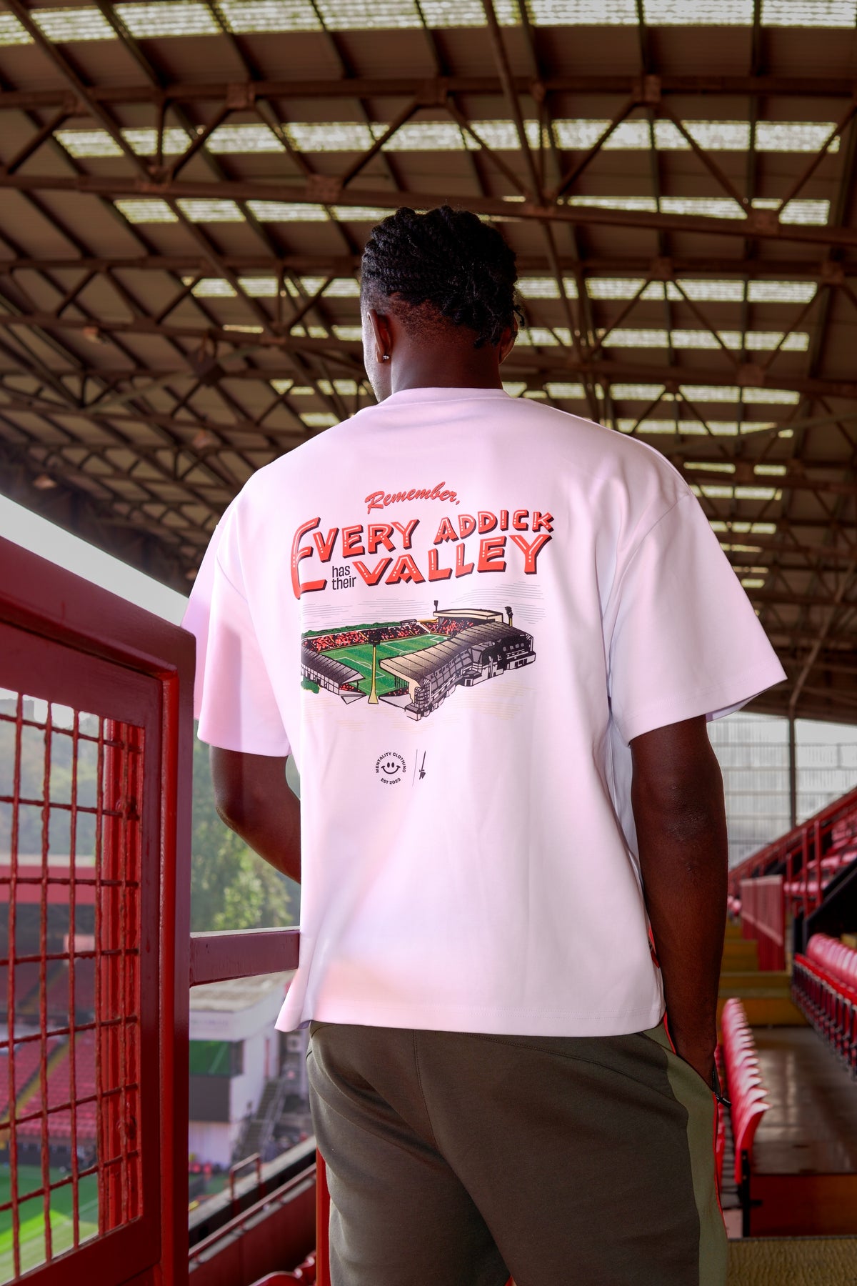 The Valley | Premium Heavyweight T-shirt White
