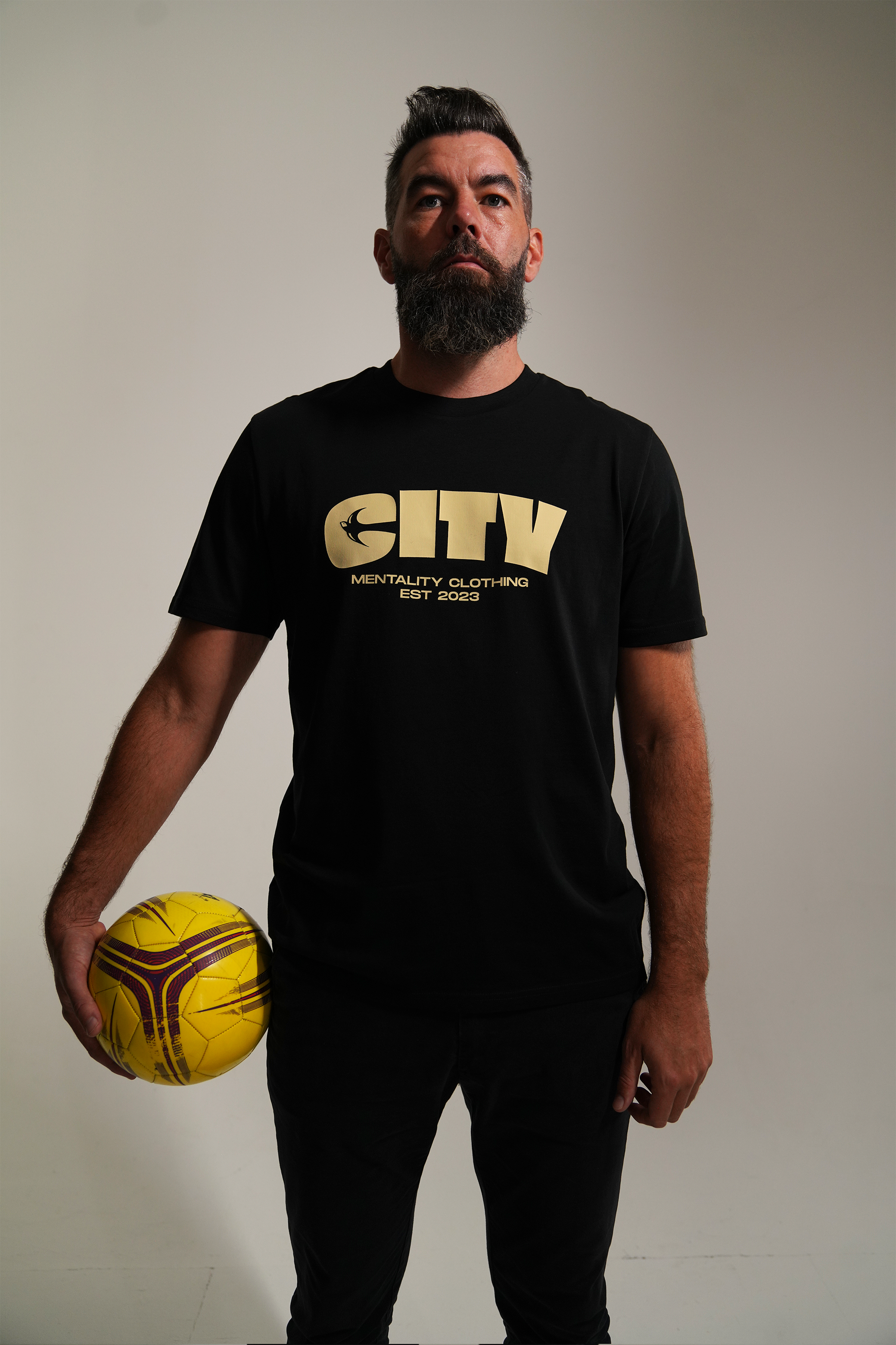 City | Classic Fit T-Shirt
