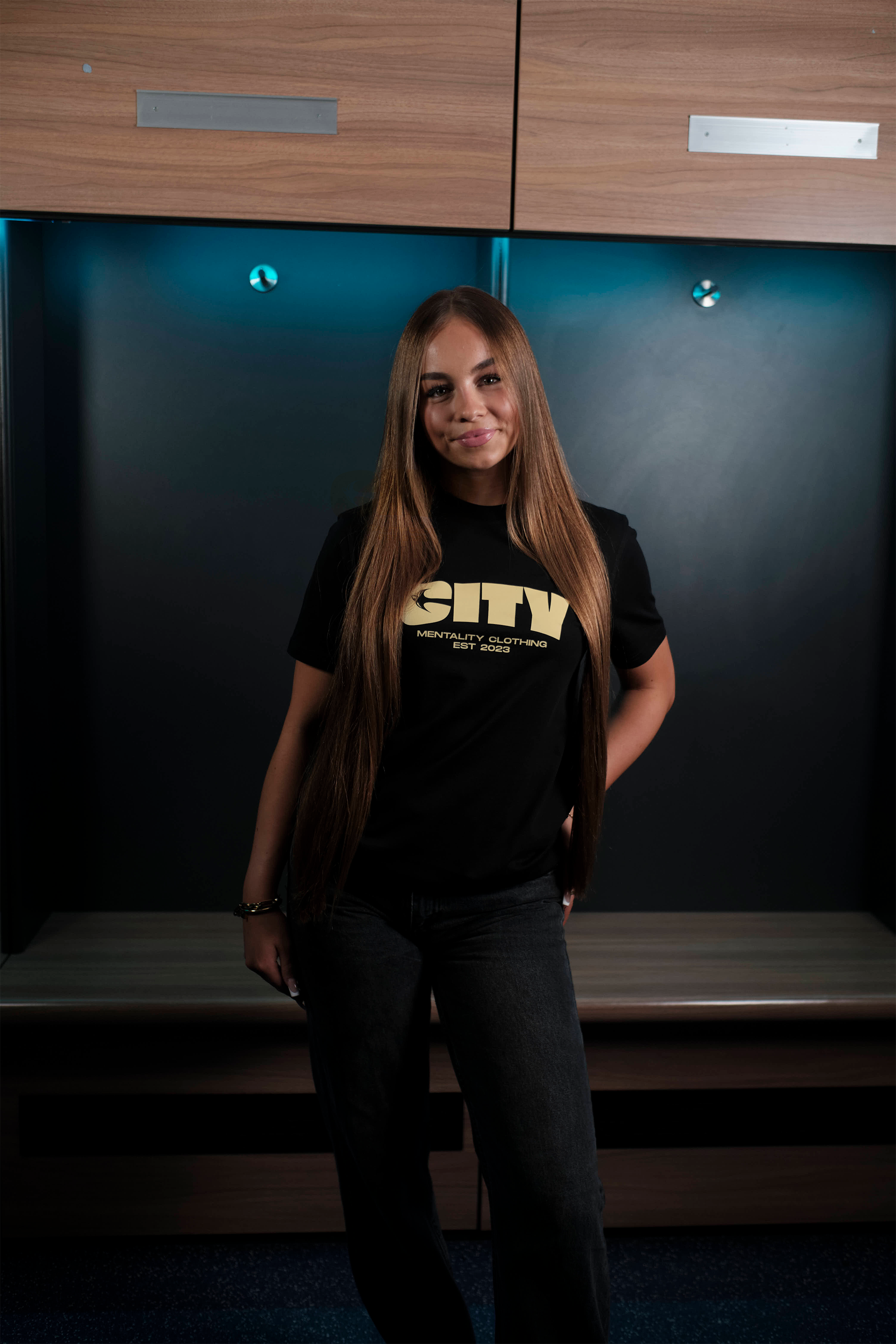 City | Classic Fit T-Shirt