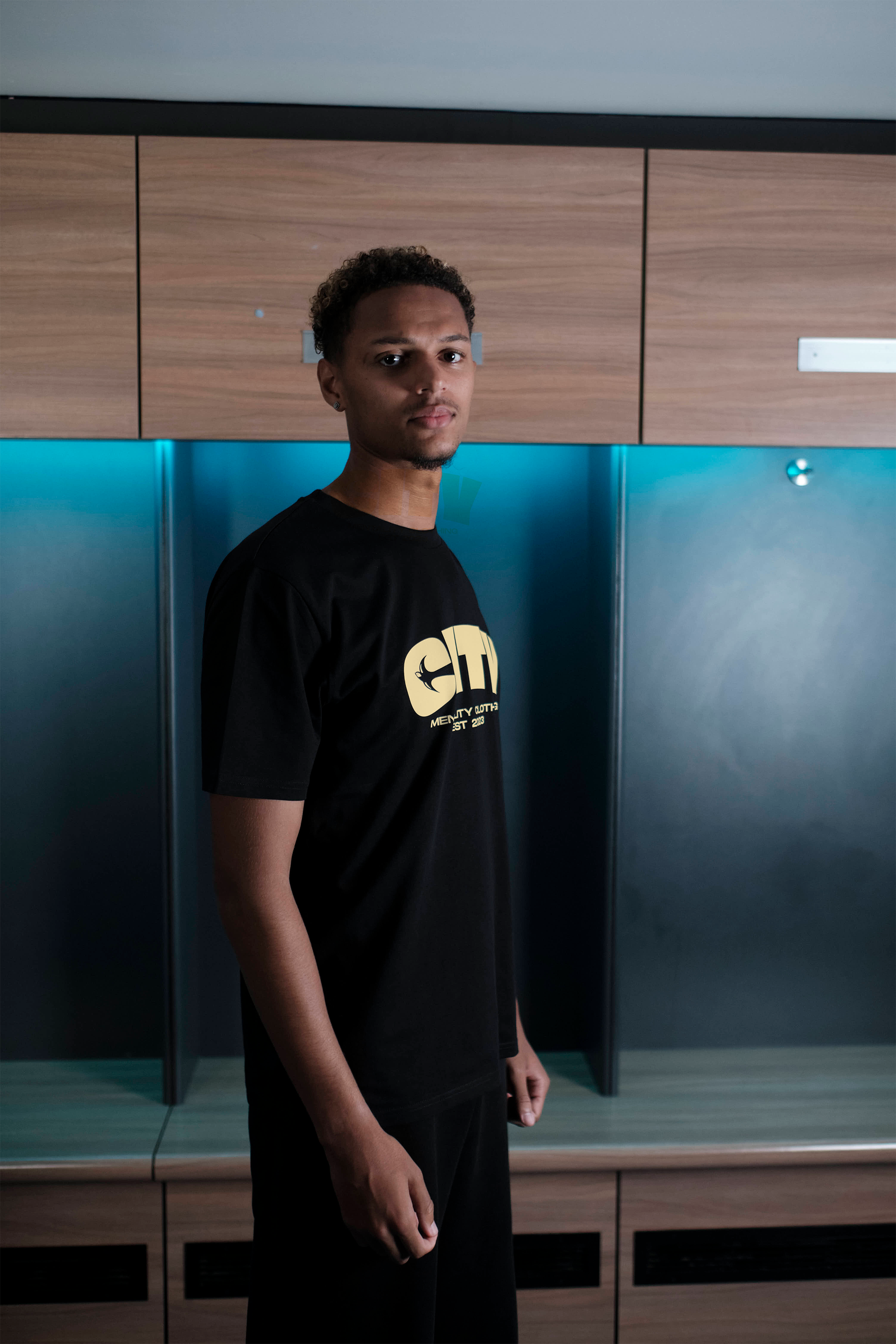City | Classic Fit T-Shirt